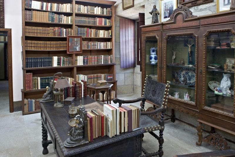 Hospederia Monasterio De Poio Hotel Kültér fotó