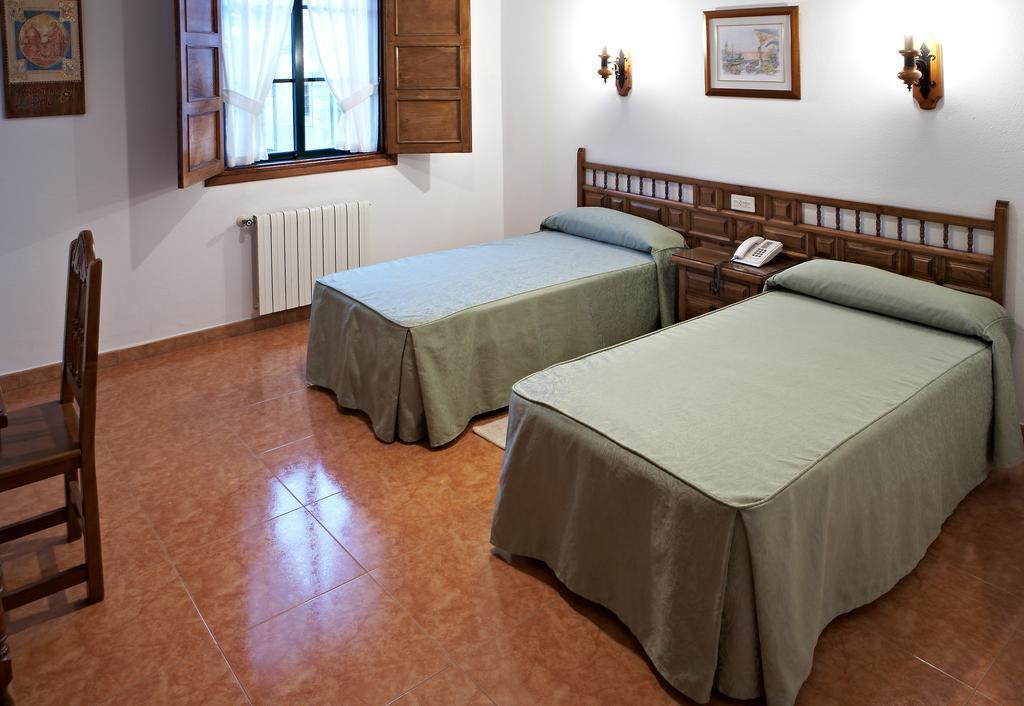Hospederia Monasterio De Poio Hotel Kültér fotó